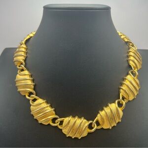 Vintage Chunky Gold Tone Collar Choker Necklace - Anne Klein Style